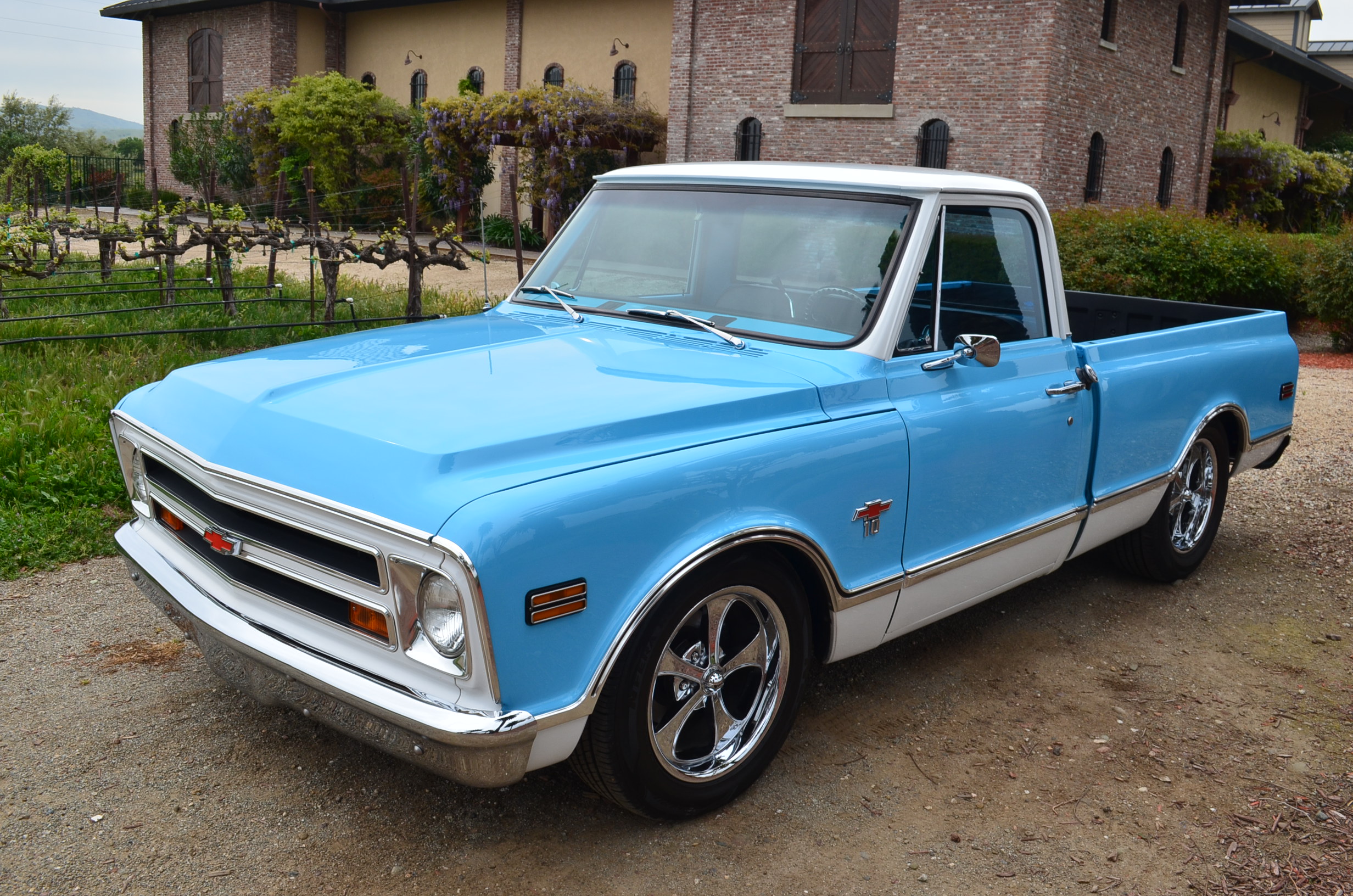 Freshly Restored Chevrolet C10 Short Bed Pickup The Best of the Best in Lat...