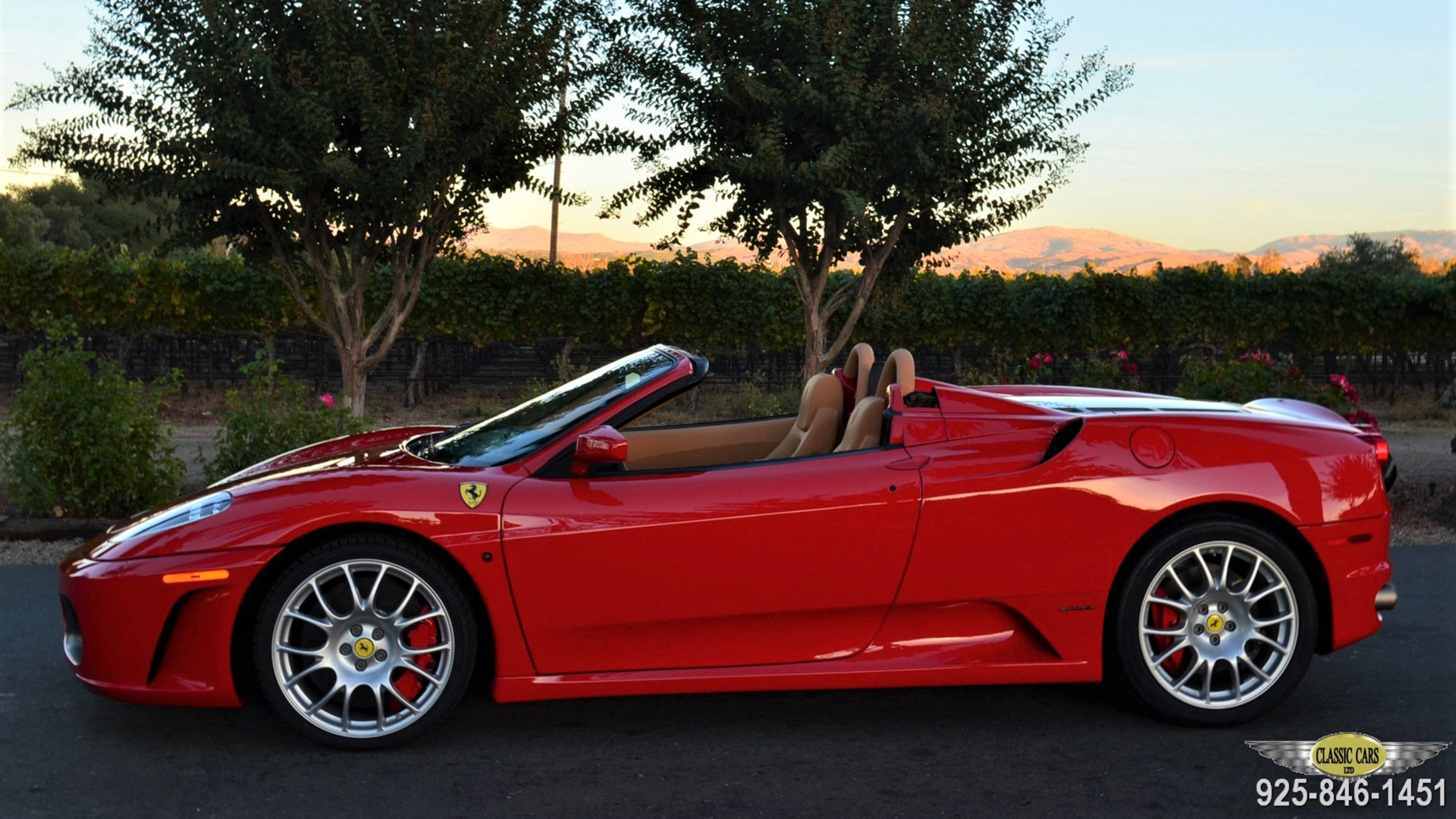 Red Ferrari F430 Spider classic car