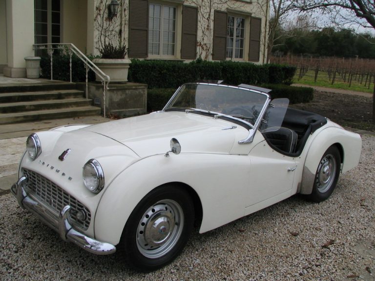 1958 Triumph TR3 - CLASSIC CARS LTD, Pleasanton California