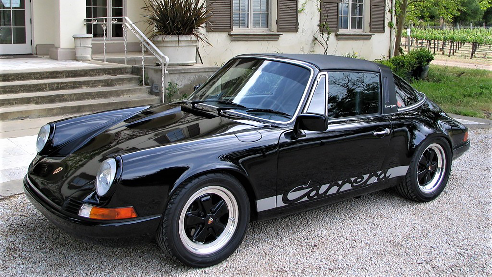 Black Porsche Carrera classic car