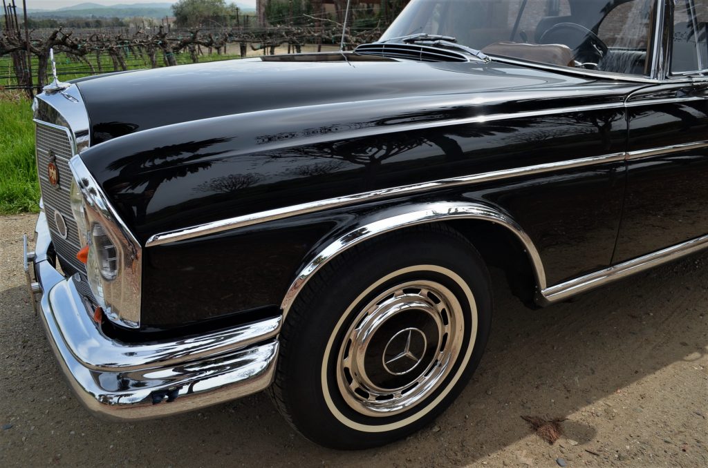1962 Mercedes 300SE Sunroof Coupe - SOLD - CLASSIC CARS LTD 1962 Mercedes 300SE Sunroof Coupe - SOLD - CLASSIC CARS LTD