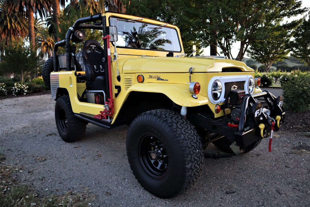 1969 Toyota Land Cruiser V8 (FJ40) CLASSIC CARS LTD, Pleasanton